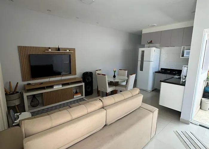 Casa Em Itanhaem Com Piscina E Ar Condicionado A 900 Metros Da Praia