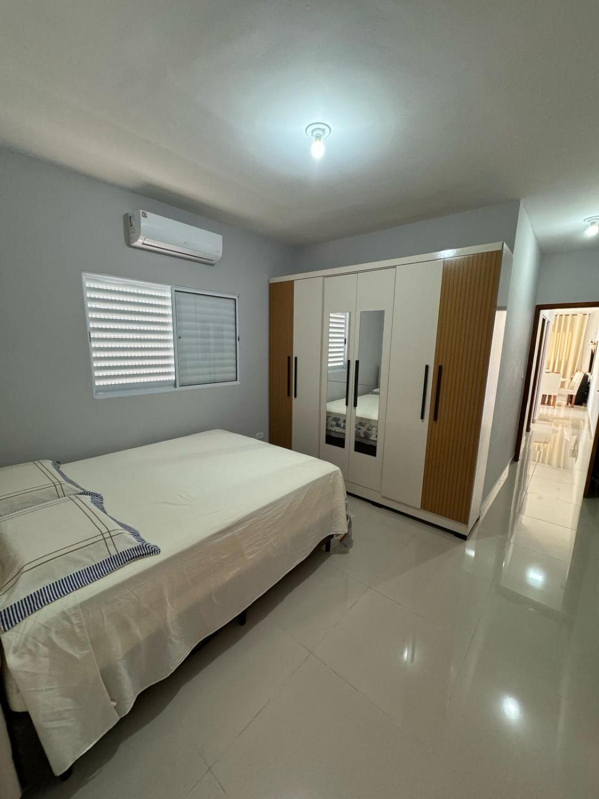 Casa Em Com Piscina E Ar Condicionado A 900 Metros Da Holiday home Itanhaem