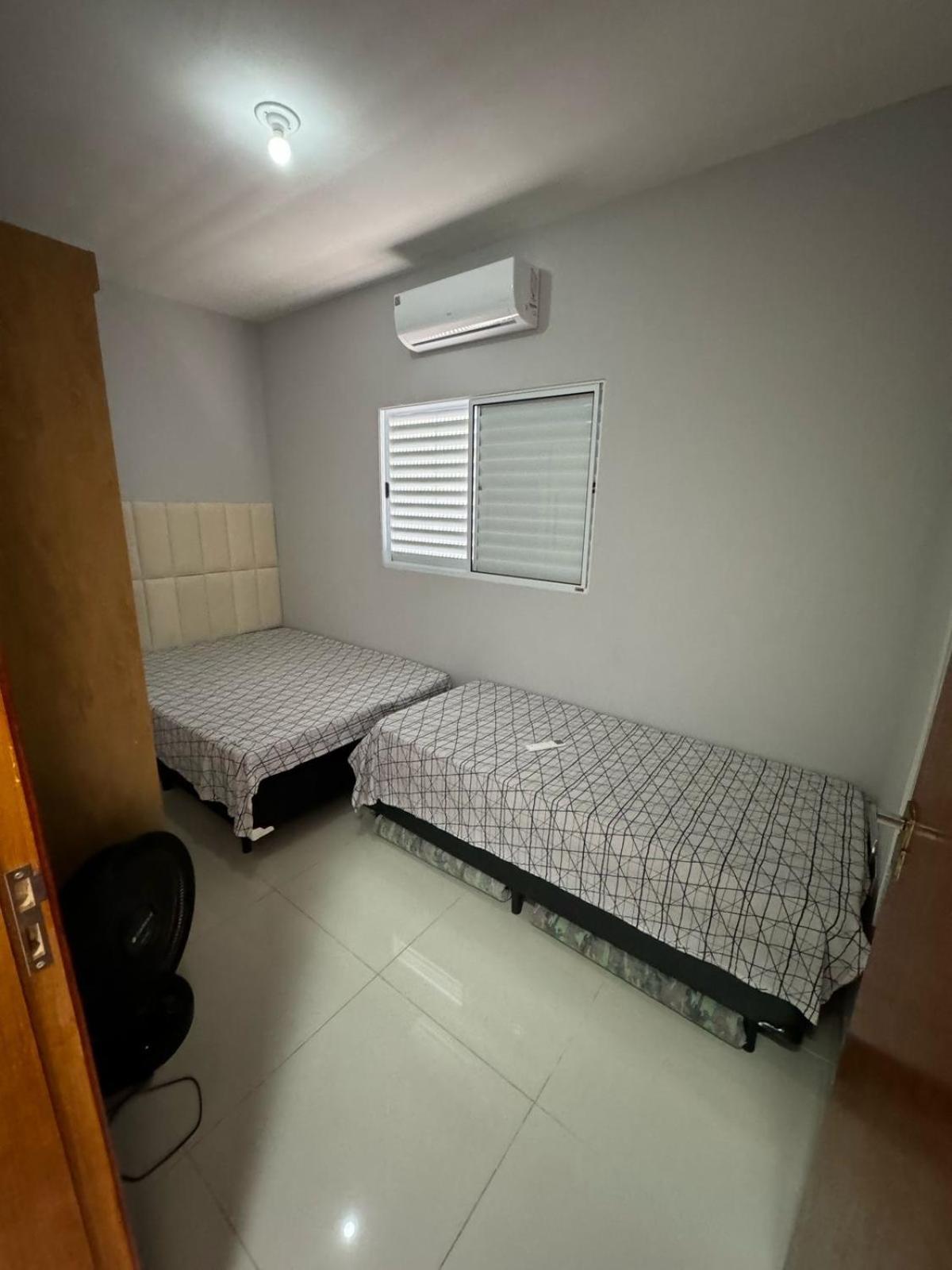 Casa Em Com Piscina E Ar Condicionado A 900 Metros Da Holiday home Itanhaem